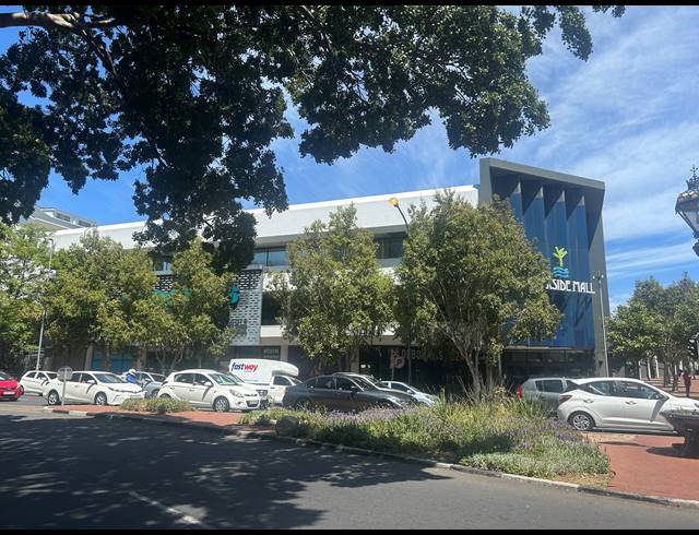 166M² BUILDING TO LET IN RONDEBOSCH